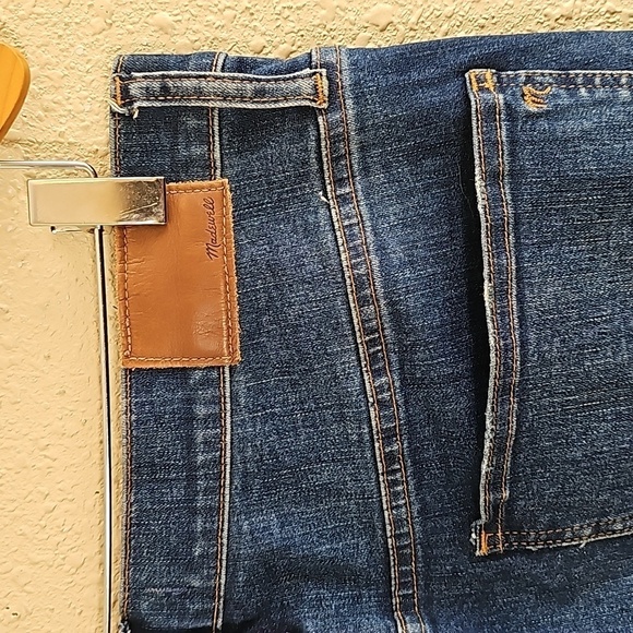 Madewell 10" High-Rise Skinny Jeans. - Picture 9 of 11